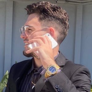 Meet your Posher, Jay